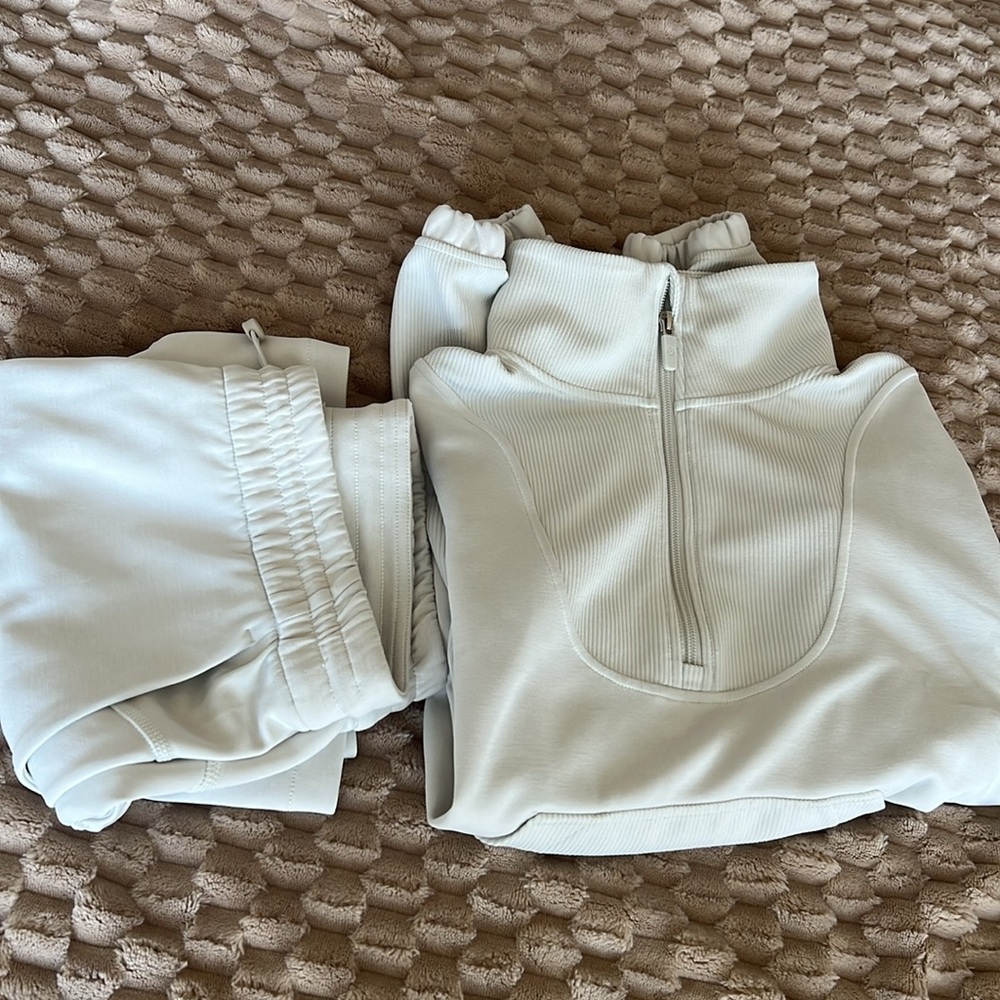 Lululemon Brushed Softstreme Ribbed Half Zip and High Rise Short 4” Bone Set - Picture 2 of 16